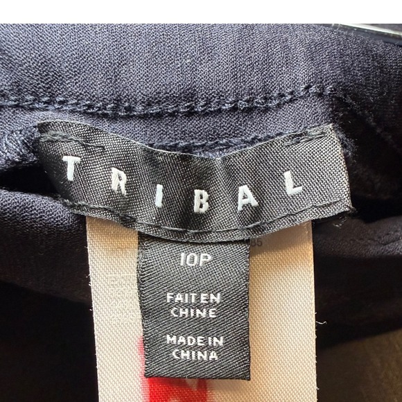 Tribal Women's Black Straight Leg Pull On Pants Classic Work Size 10P - Picture 2 of 11